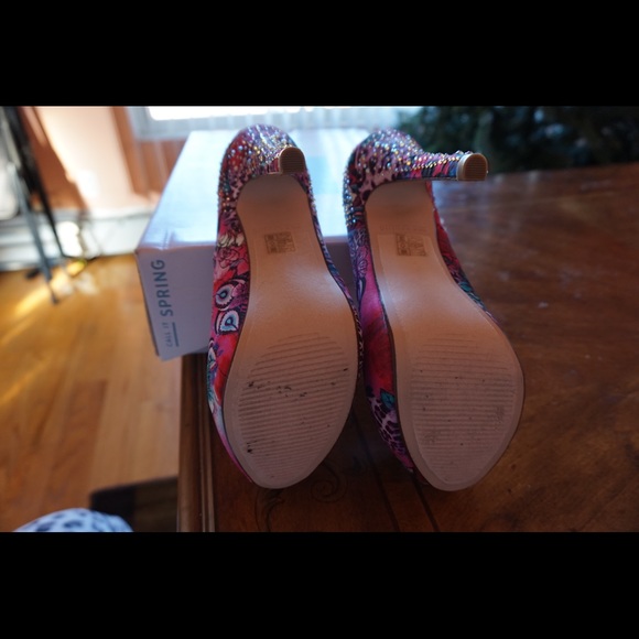 Call it Spring Heels - Picture 2 of 4